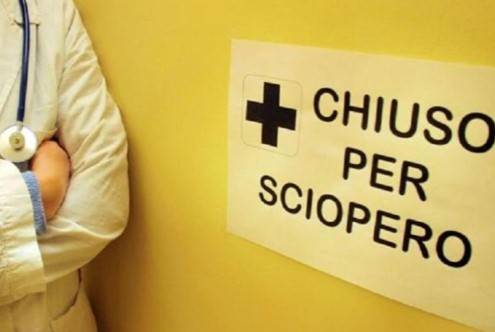 SCIOPERO DEI MEDICI: LA SANITÀ ITALIANA SOTTO PRESSIONE
